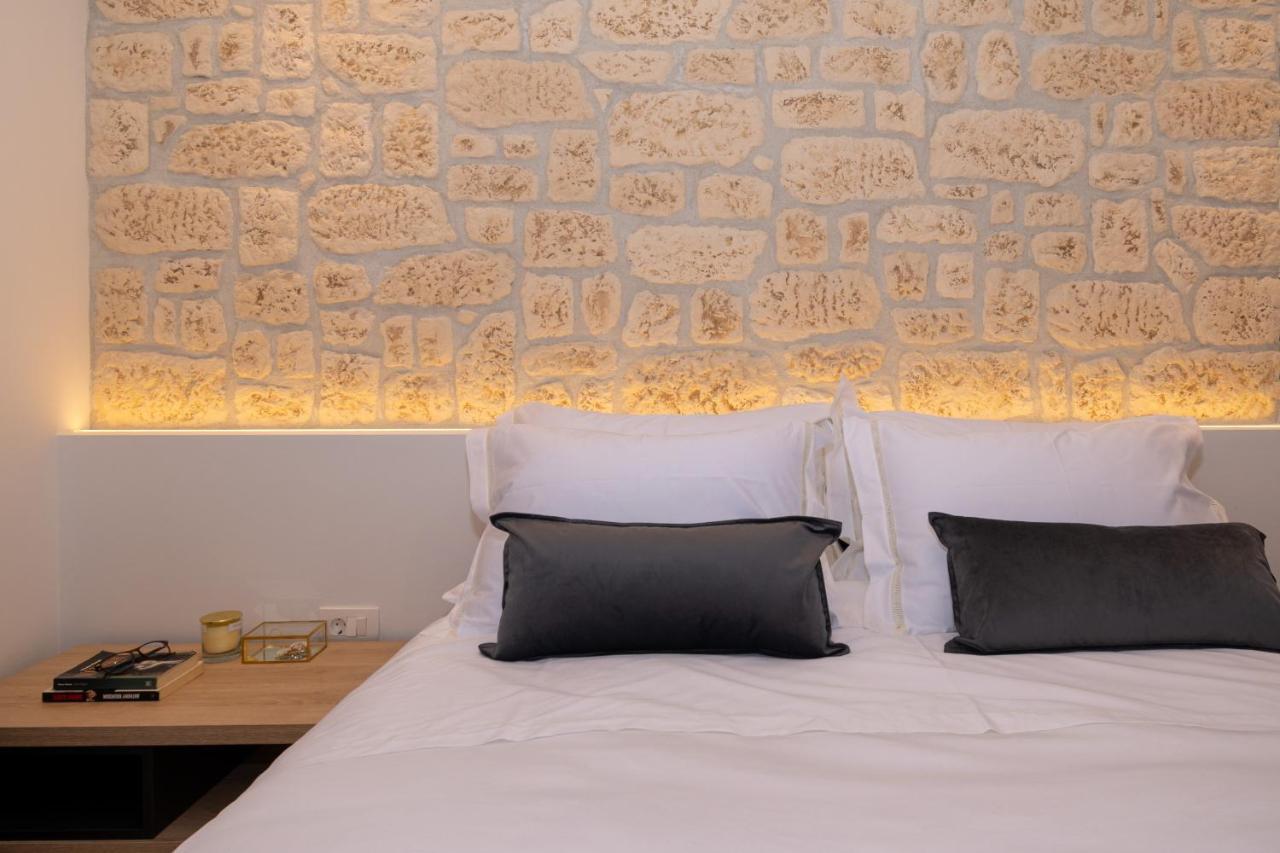 Aparthotel St. Clara Old Town à Šibenik Extérieur photo